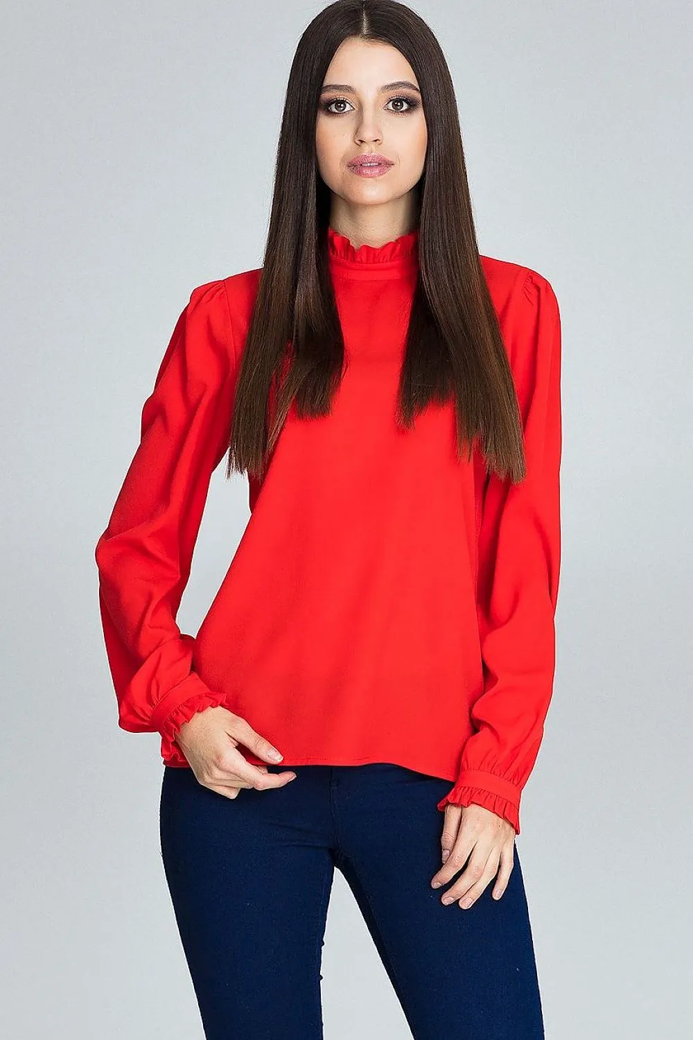 A very Elegant Blouse With Pleated Figl