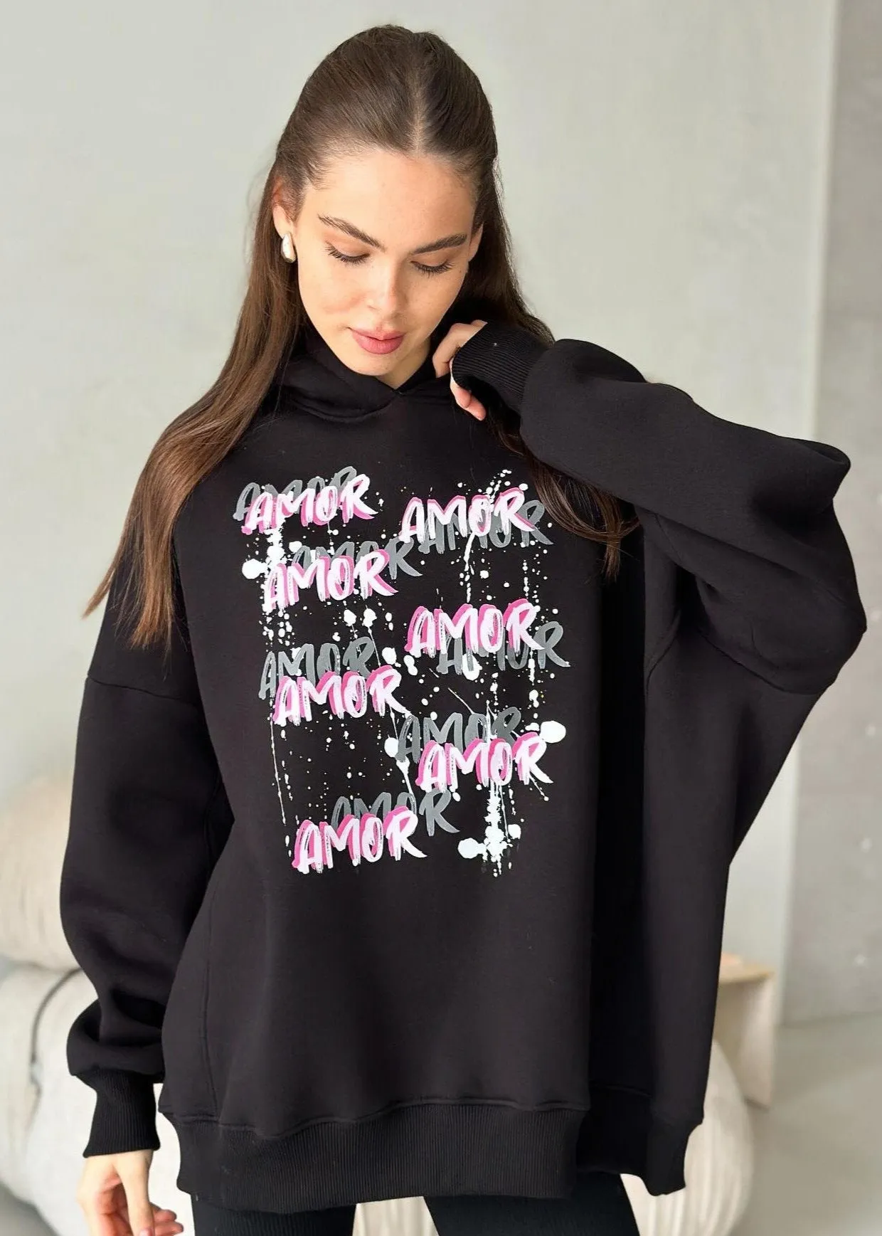 Amor Graffiti Oversized Hoodie