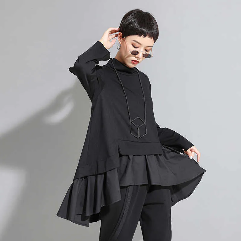 Asahi Ruffle Sweatshirt