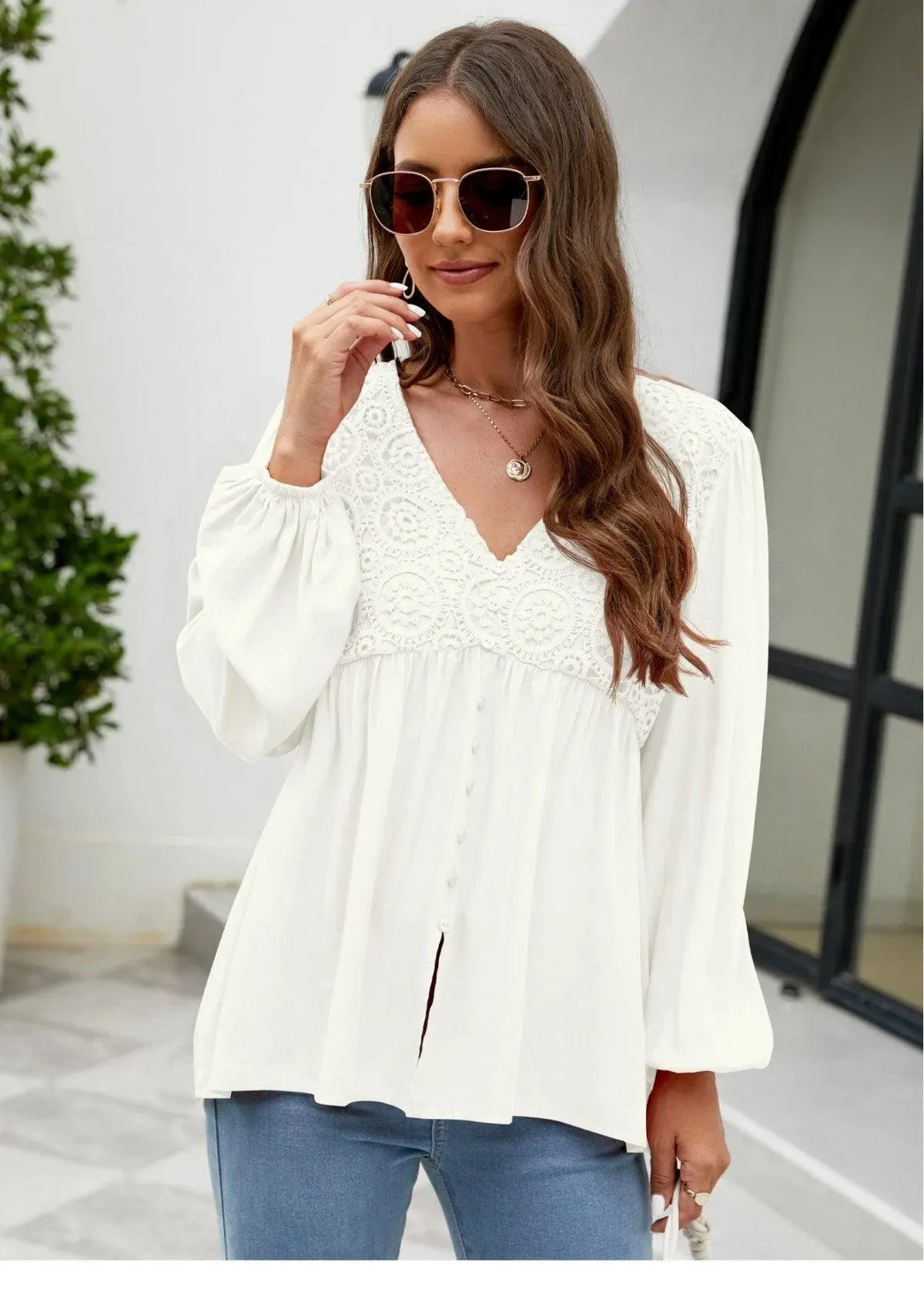 Elegant Lace Embroidered Lantern Sleeve Buttoned Blouse